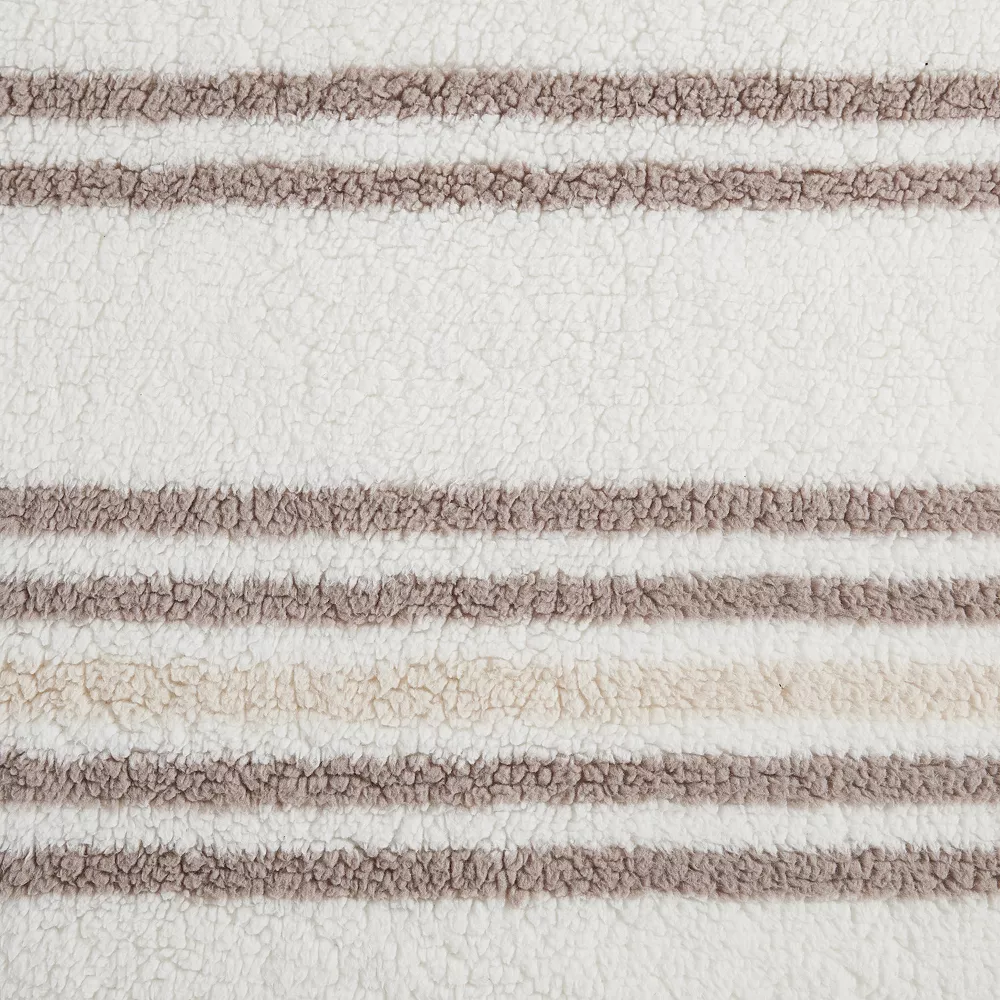 Koolaburra by UGG Roberta Sherpa Throw 5 Koolaburra by UGG Roberta Sherpa Throw - Image 5