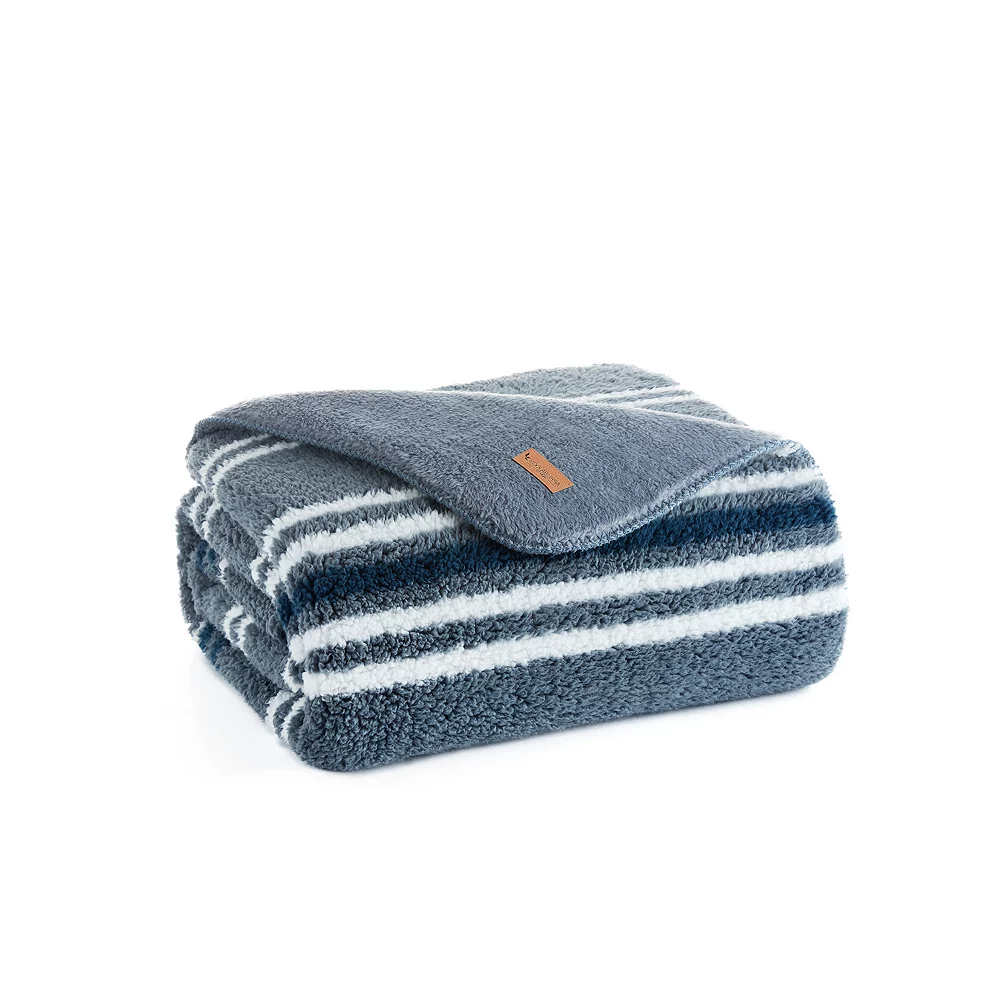 Koolaburra by UGG Roberta Sherpa Throw 3 Koolaburra by UGG Roberta Sherpa Throw - Image 3