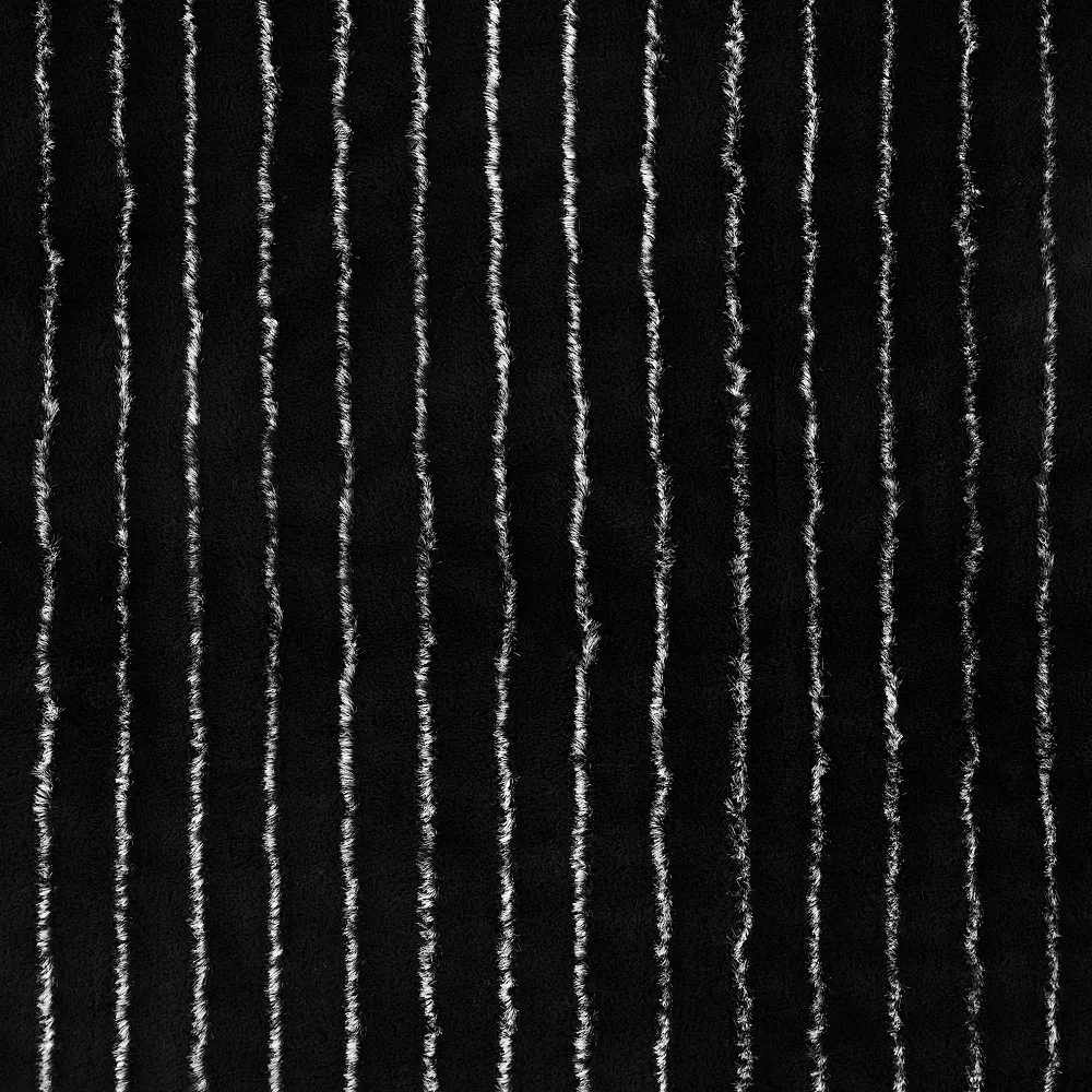 Koolaburra by UGG Whyte Faux Fur Throw 3 Koolaburra by UGG Whyte Faux Fur Throw - Image 3