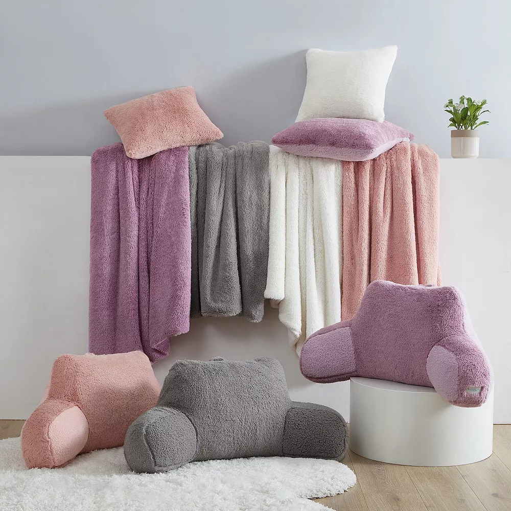 Koolaburra by UGG Shae Kids Faux Fur Backrest 5 Koolaburra by UGG Shae Kids Faux Fur Backrest - Image 5